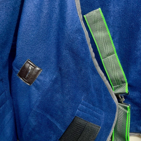 Попона  с запахом флисовая